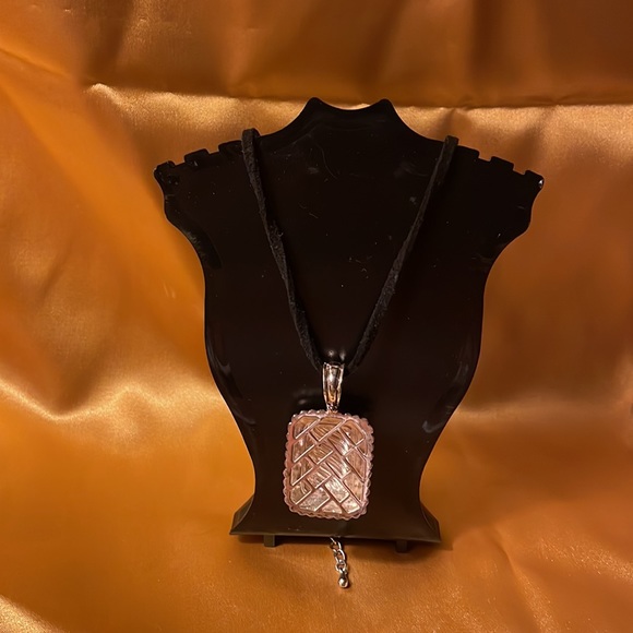 Gold and silver colored pendant on leather like cord strap - Picture 3 of 12